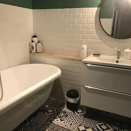Villa Maison Atypique: Logement Entier *
